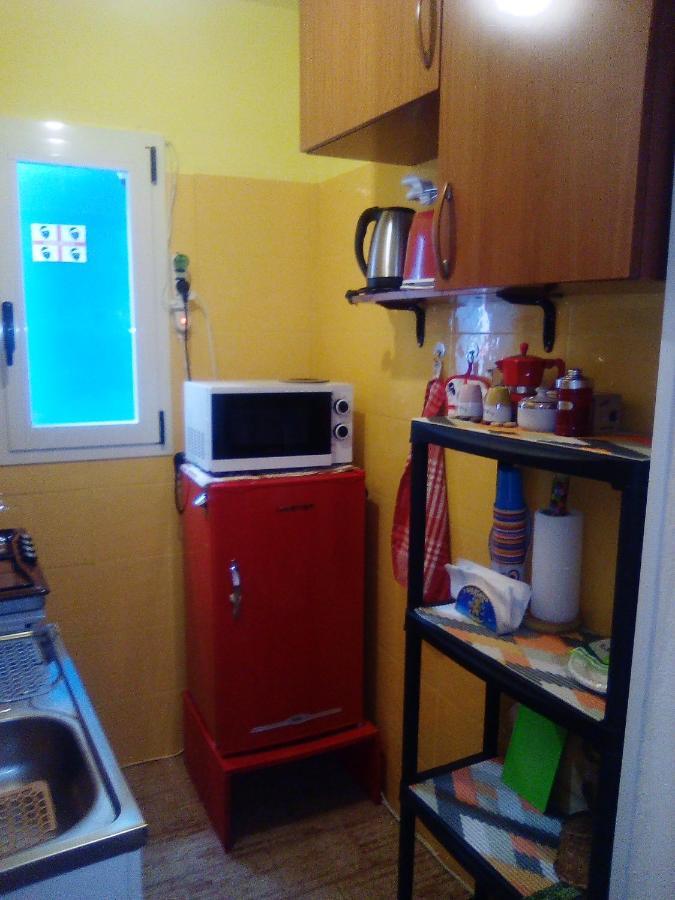 Al Mare, Al Sole, Si', Ma Nella Casa Del Minatore 부게루 외부 사진